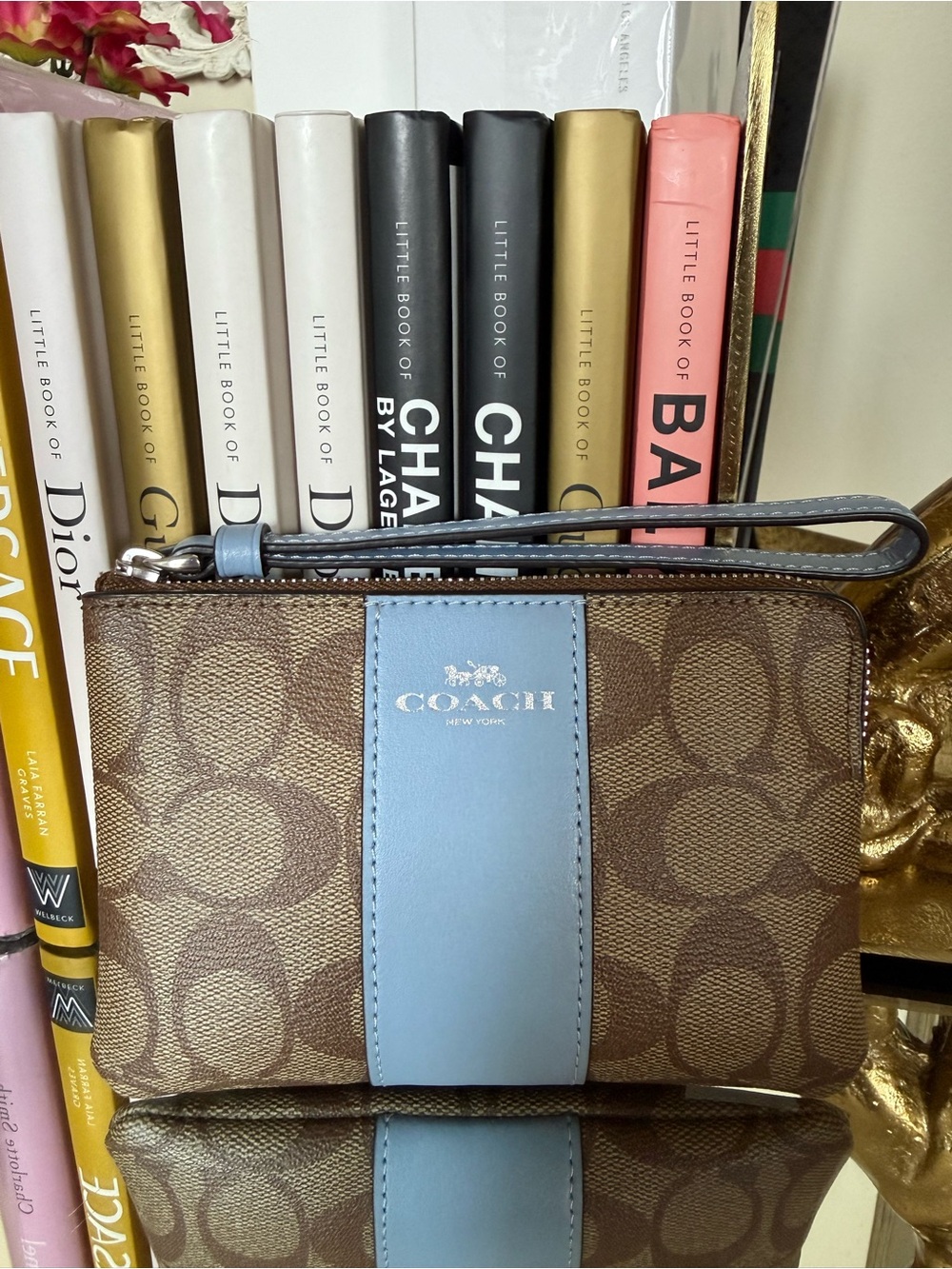 Coach signature C current canvas and leather wristlet pouch - Picture 4 of 9